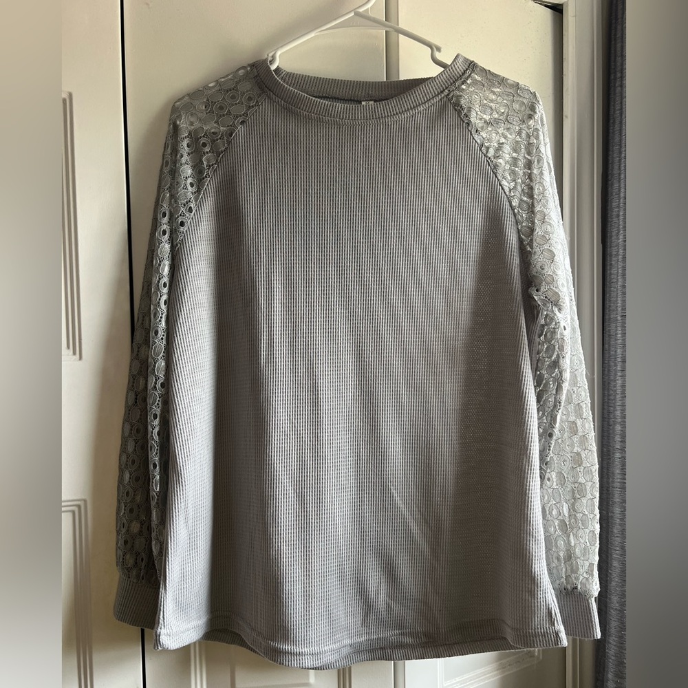 Grey Thermal with Eyelet Sleeves